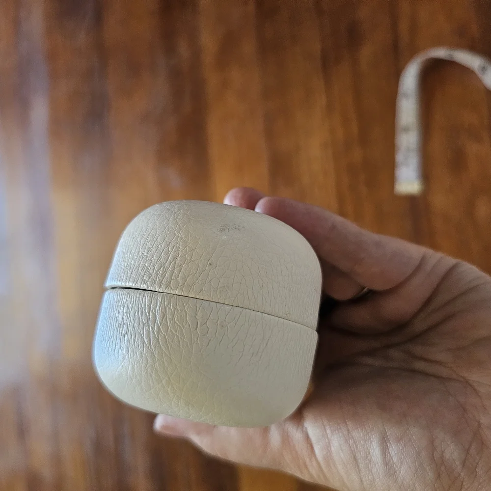 Chloé Eyewear Case with Logo Plaque White‎ Leather Hard Case